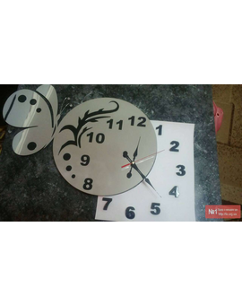 Дзеркальний настінний 3D годинник з метеликом 547, зображення 2