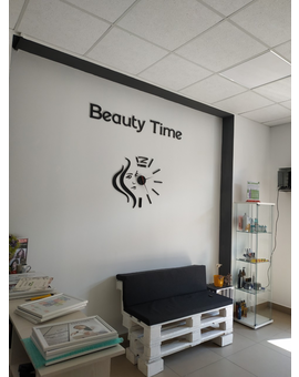 Великий 3D настінний годинник з обличчям дівчини 691, зображення 1